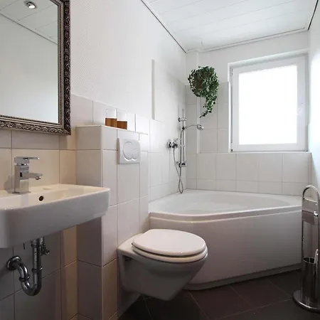 Leuchtturmweg 2 Whg Strandperle Eg *